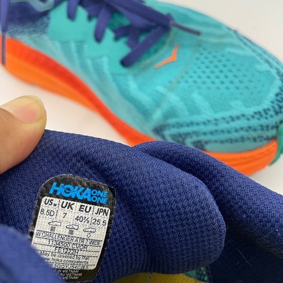 HOKA Challenger 7 women’s running sneakers Size 8.5D - Picture 8 of 10
